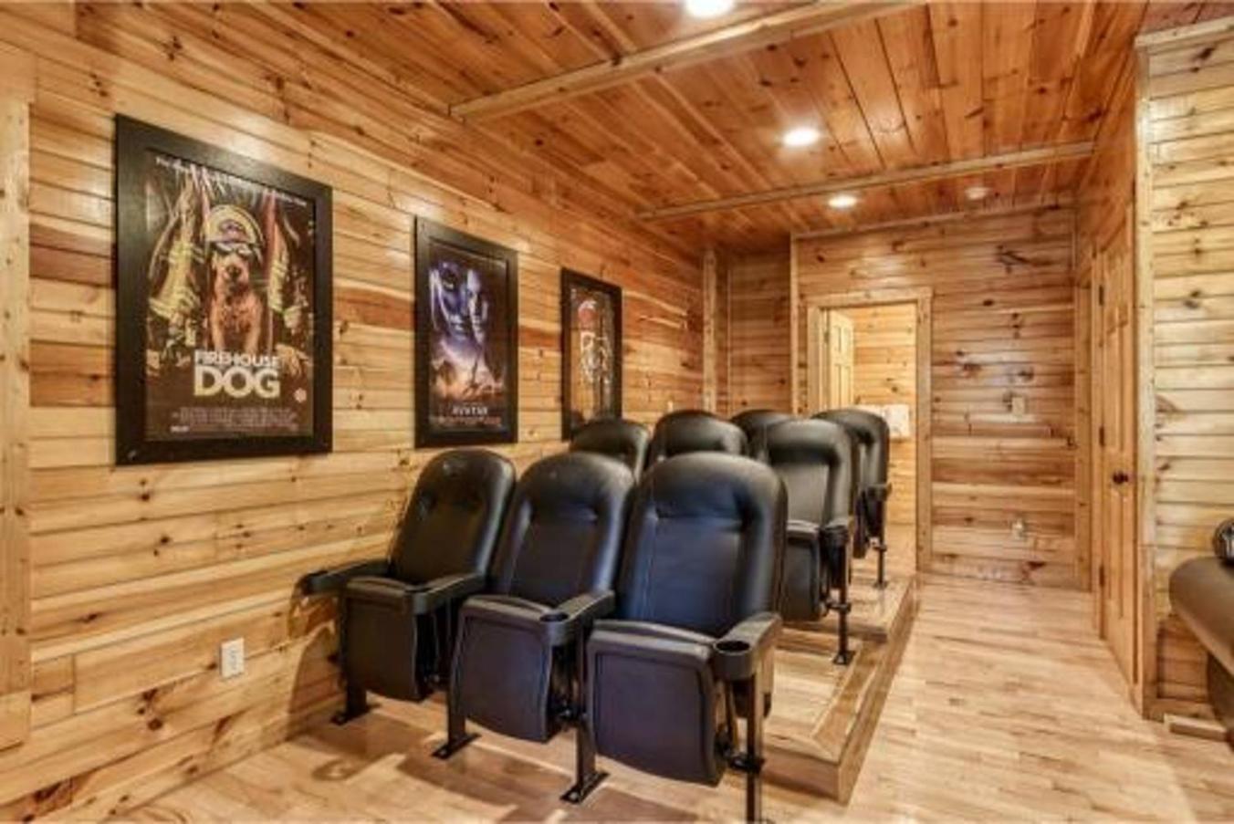 Dreams Come True With This Luxury Cabin! Гетлинбург Екстериор снимка